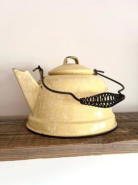 Yellow Enamel Tea Kettle with Coil Handle - Classic Kitchen Accent